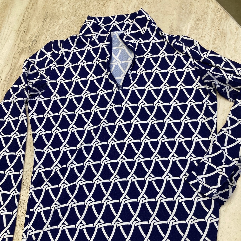 G Lifestyle Geometric White and Blue Long Sleeve Breathable 1/4 Zipper Golf Top